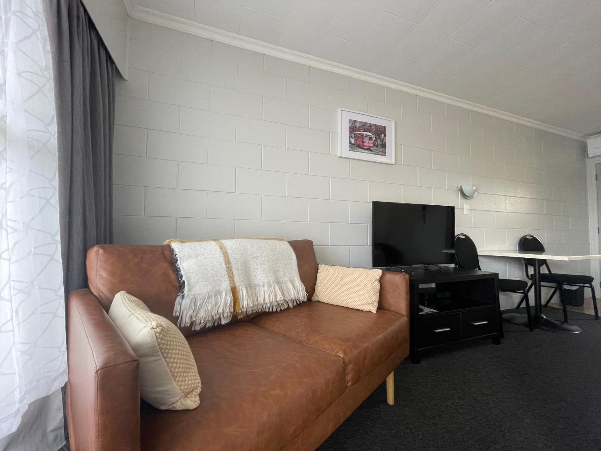 Kensington 4*