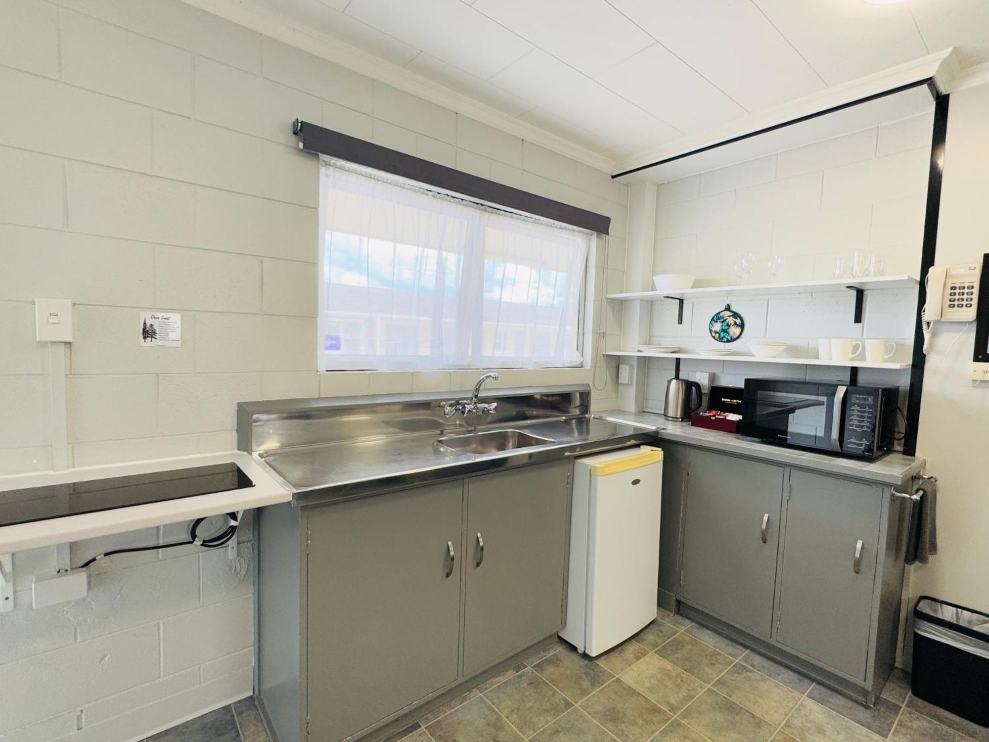 Motel Kensington 4*